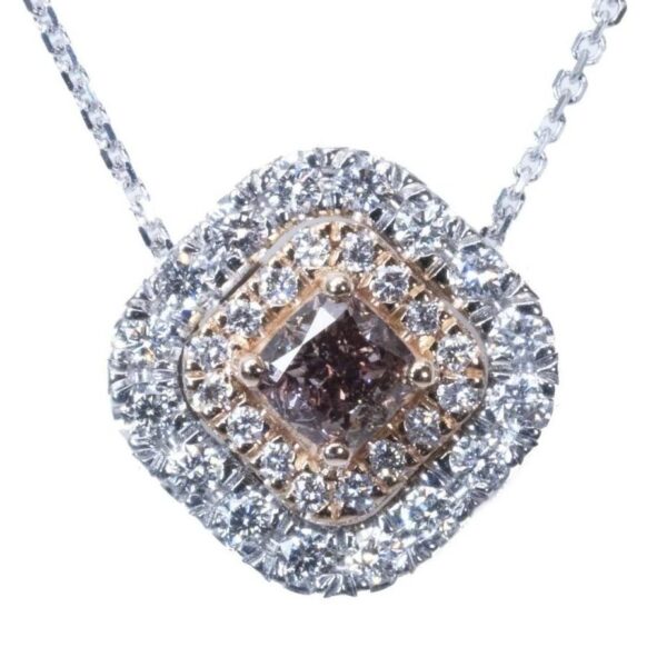 תליון יהלום מרובע הילה כפולה מזהב צהוב ולבן