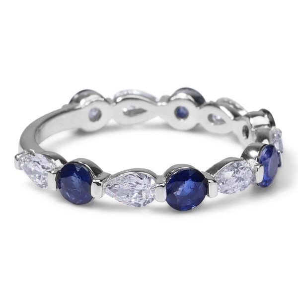 טבעת יהלומים בשילוב ספיר