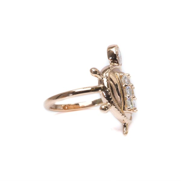 טבעת יהלום צב מרוז גולד