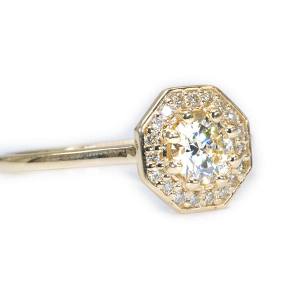 טבעת אירוסין יהלום עגול 1 קראט כולל תעודת GIA