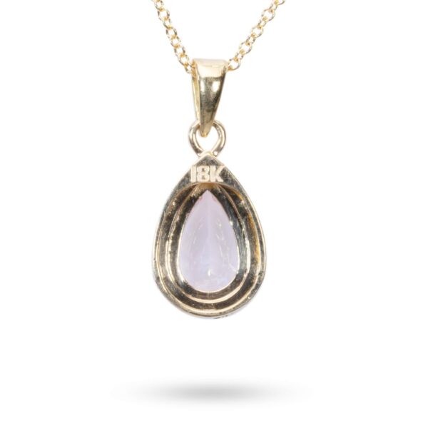 תליון אבן חן ורודה בצורת טיפה עם יהלומים