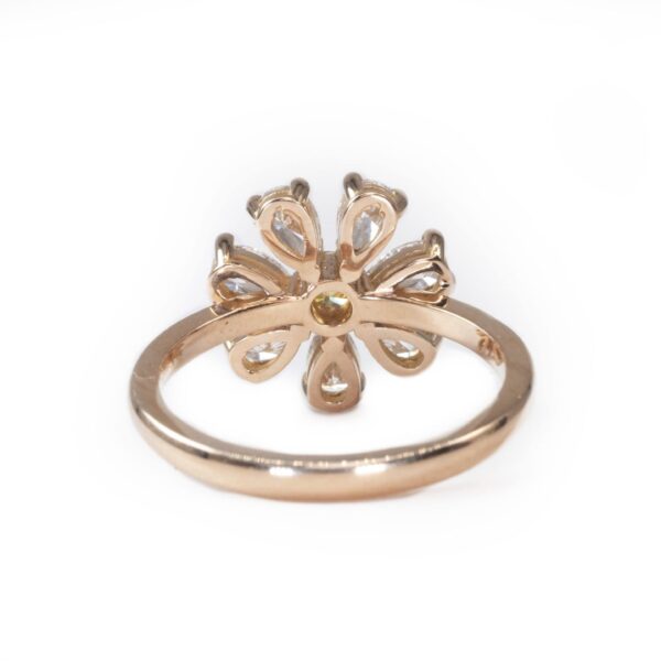 טבעת יהלומים פרחים