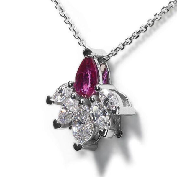 תליון טורמלין ורוד ויהלומים