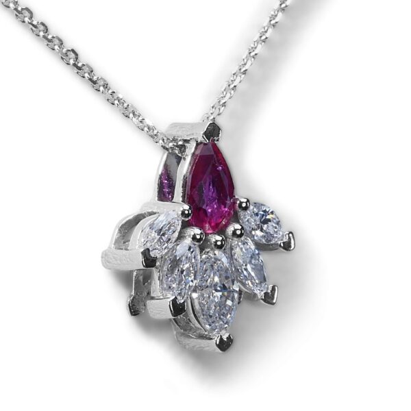 תליון טורמלין ורוד ויהלומים