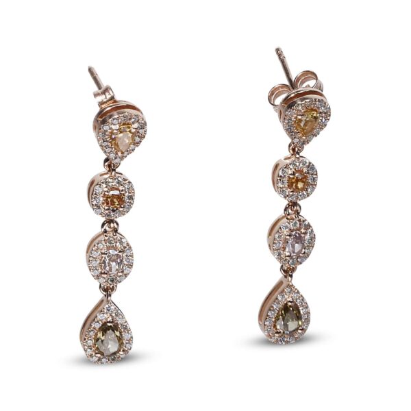 עגילים צמודים נתלים עשויים מיהלום טבעי טיפה עם תעודה