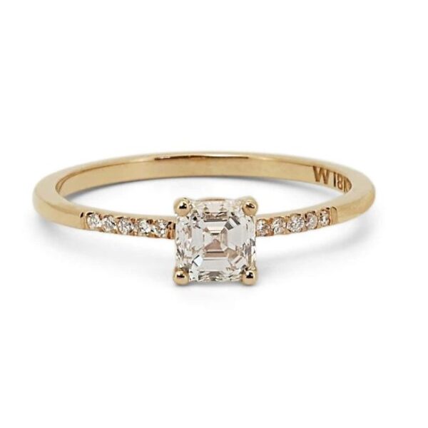 טבעת אירוסין הפתעה בשיבוץ אבן אשר זהב צהוב