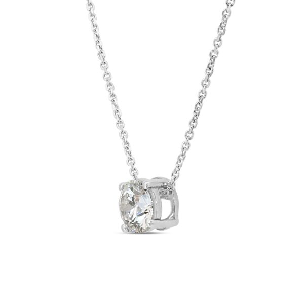 תליון יהלום בשרשרת מזהב לבן 70 נקודות GIA