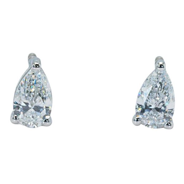 עגילים צמודים עשויים מיהלום טבעי טיפה