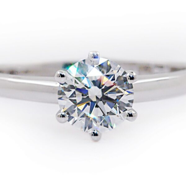 טבעת טיפאני משובצת ביהלום טבעי 3 קראט