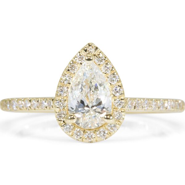 טבעת מזהב צהוב משובצת יהלום במשקל חצי קרט בצורת יהלום טיפה