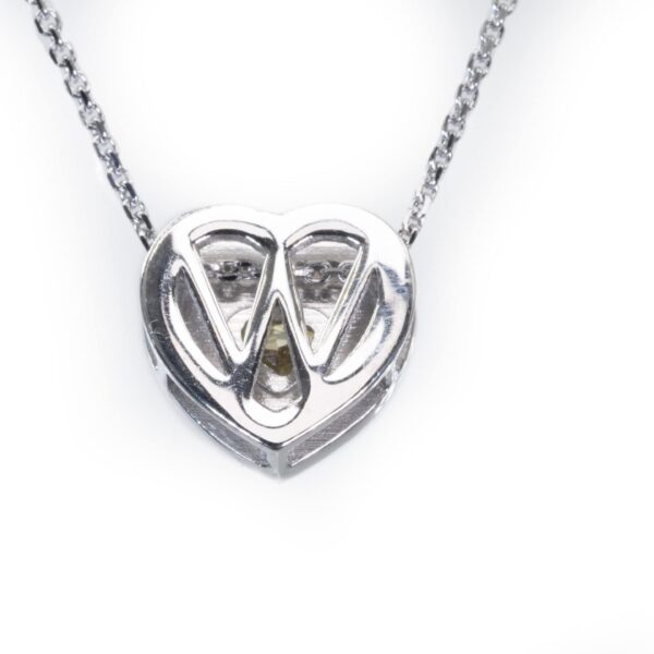 תליון יהלום לב