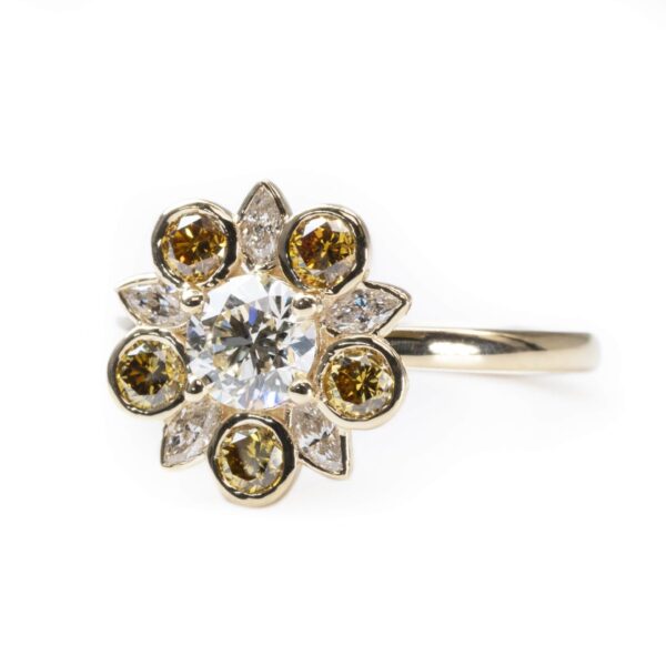טבעת פרח וינטג יהלומים