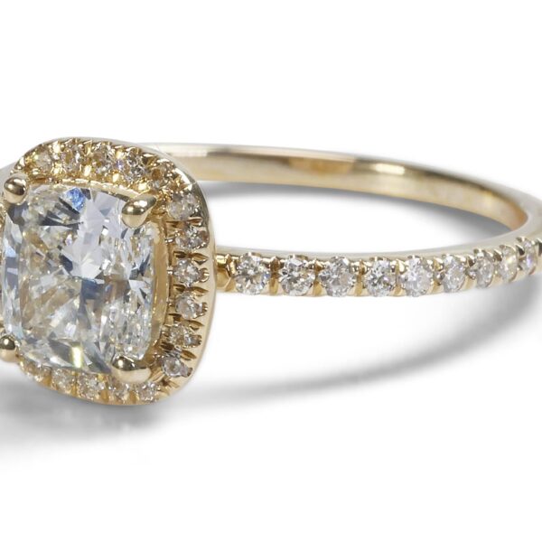 טבעת אירוסין קושן