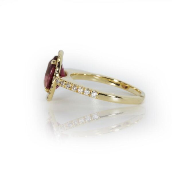 טבעת אובל גרנט