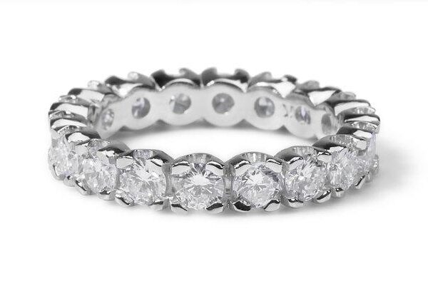 טבעת שורה יהלומים