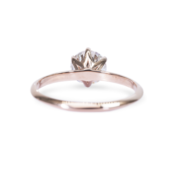 טבעת טיפאני משובצת ביהלום טבעי 2 קראט