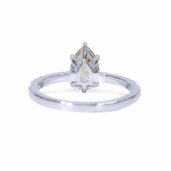 טבעת אירוסין קלאסית יהלום טיפה 1.5 קראט