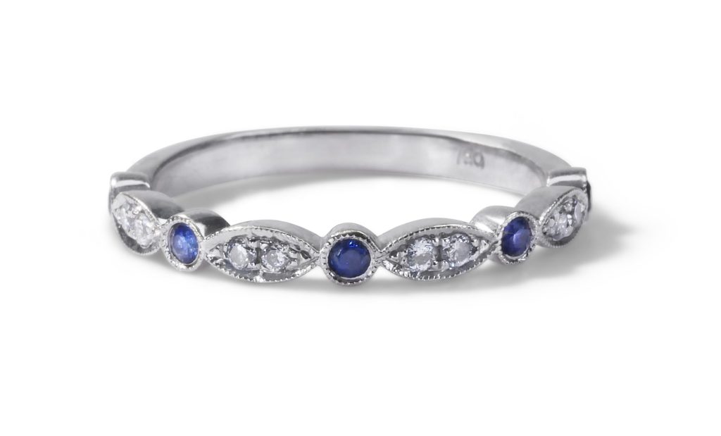 טבעת יהולום כחול לבן - דיאנוצ׳ה