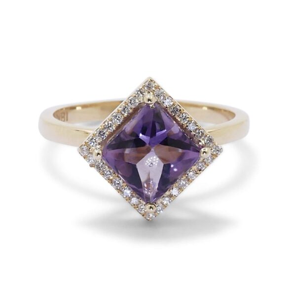 טבעת זהב אמטיסט ויהלומים מזהב צהוב בשיבוץ אבן ריבועית