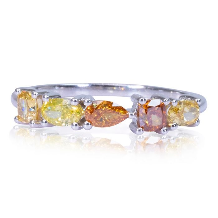 טבעת 5 יהלומים צבעוניים - דיאנוצ׳ה