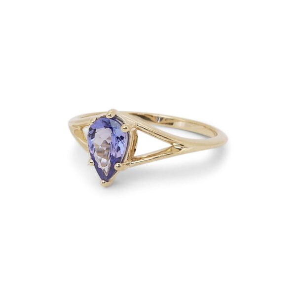 טבעת עם אבן טנזנייט