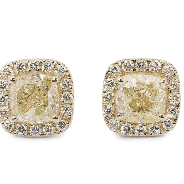 עגילי יהלום צהוב בשיבוץ הילה בליטוש כרית