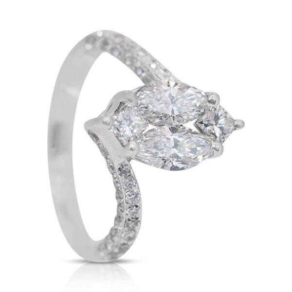 טבעת יהלומי מרקיזה