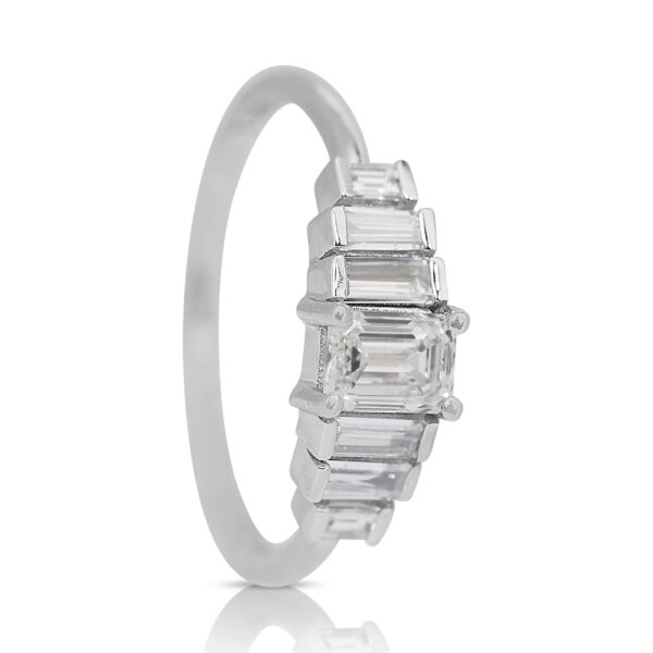 טבעת 7 יהלומים טבעיים