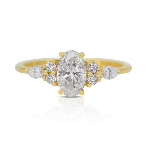 טבעת יהלום טבעי אובל זהב צהוב בסגנון וינטג' מעודן