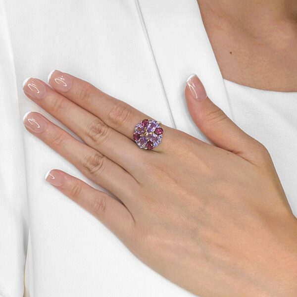 טבעת אמטיסט וטורמלין תוססת 3.26 קראט בזהב צהוב 14 קראט