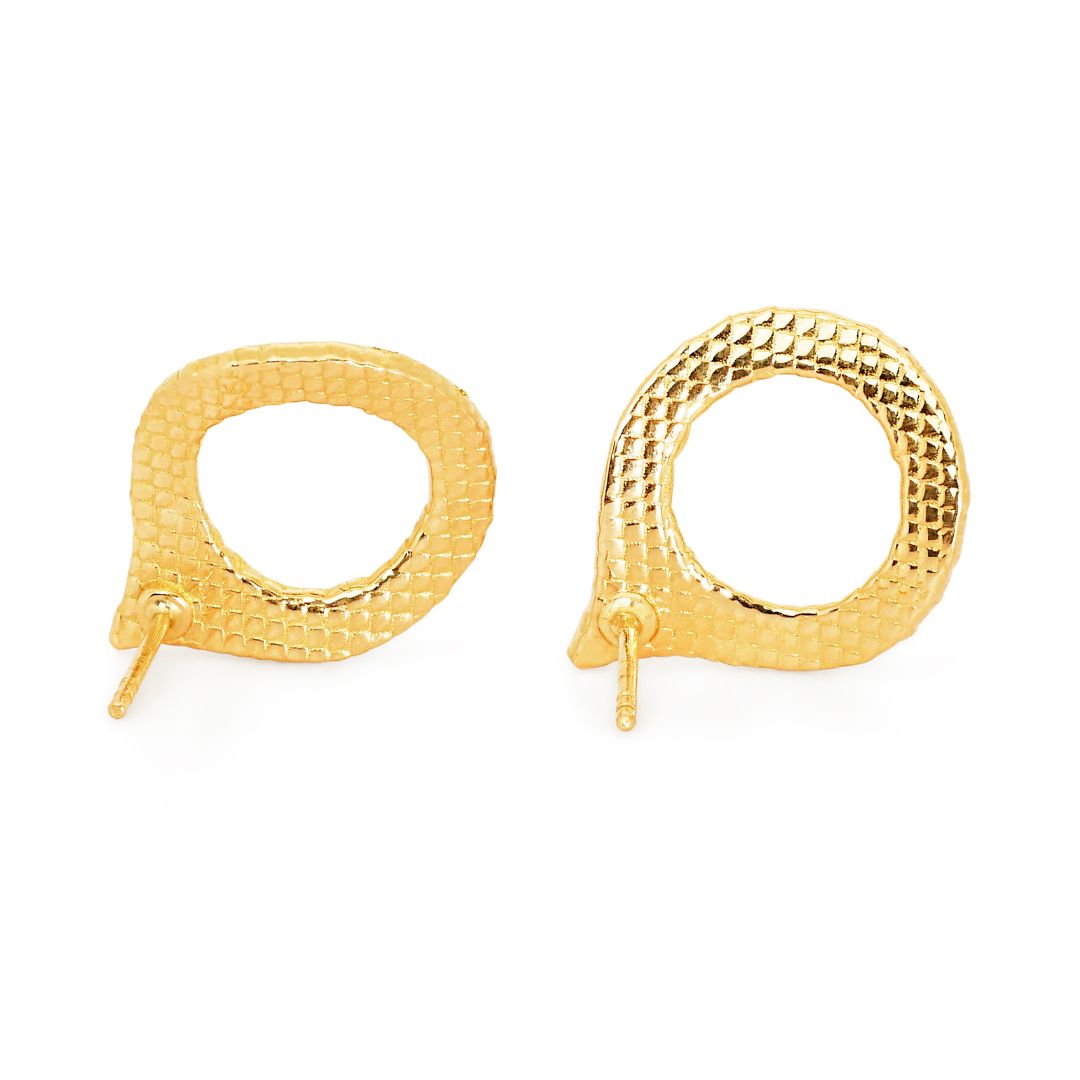 עגילי חישוק נוצצים משובצים יהלומים טבעיים בליטוש פאווה במשקל 1.28 קראט בזהב צהוב 18 קראט - מתועדת IGI – תמונה 3