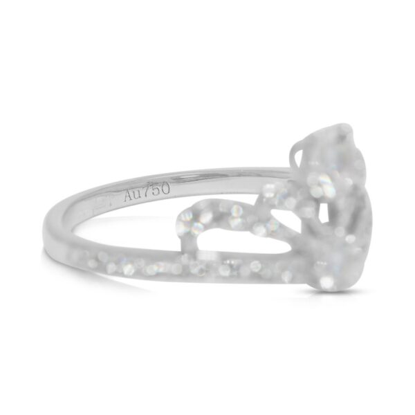 טבעת אשכול יהלומים טבעיים נוצצת 0.83ct מזהב לבן 18K