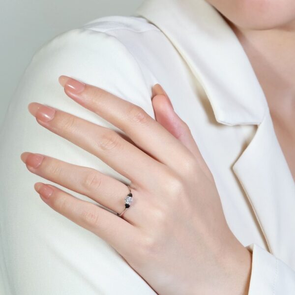 טבעת סוליטר יהלום קלאסית 0.36ct בפלטינה