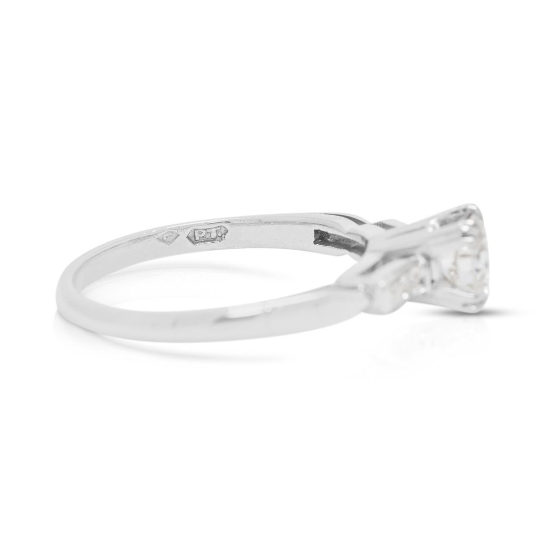 טבעת אירוסין יהלום קלאסית 0.67 קראט בפלטינה – תמונה 4