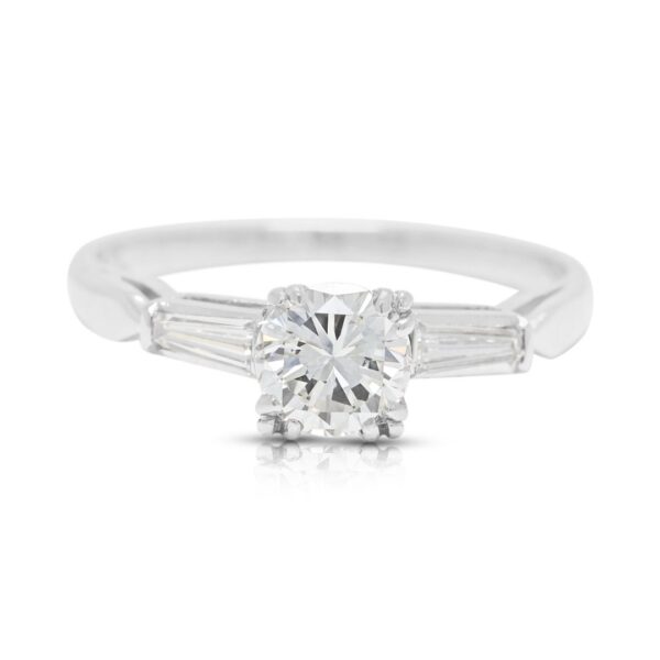 טבעת אירוסין יהלום קלאסית 0.67 קראט בפלטינה