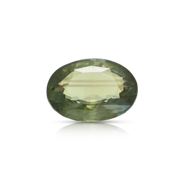 אלכסנדריט אדיר 6.97ct GIA מתועדת משנה-צבע, בחיתוך בריליאנט אובלי משופר