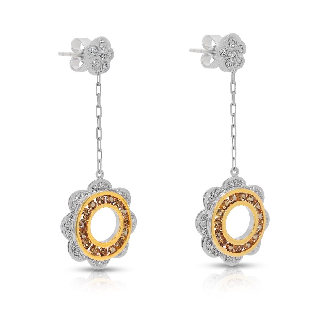 עגילים תלויים אלגנטיים בעיצוב פרחוני עם ספיר צהוב 1.05ct ויהלומים בזהב 18k דו-גוני מבית Lee Hwa – תמונה 3