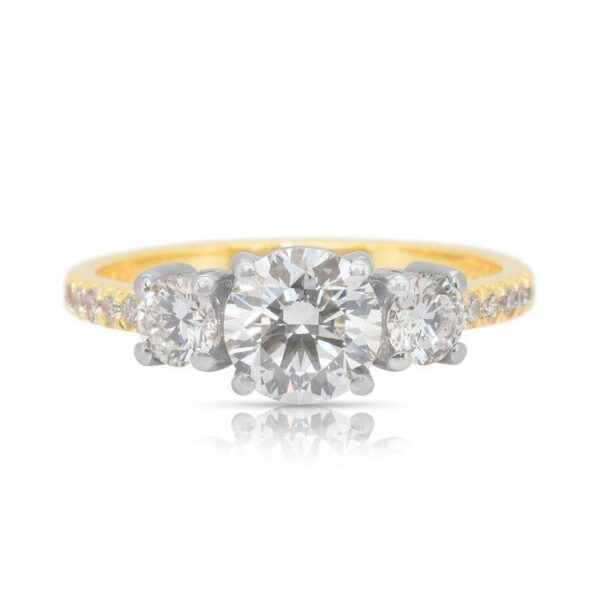 טבעת שלושה יהלומים אלגנטית 1.55ct בזהב 18k צהוב ולבן - מתועדת IGI