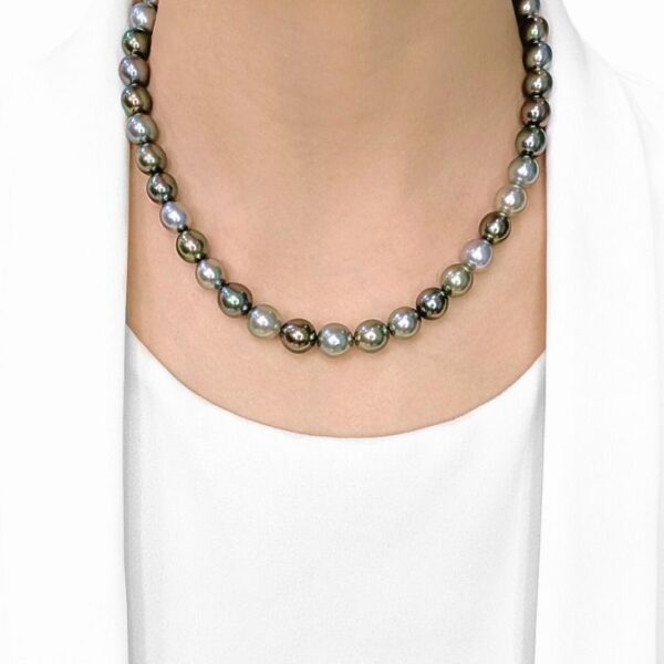 שרשרת כסף משובחת עם פנינת ים הדרומי בקוטר 10.9 מ"מ (חדש)