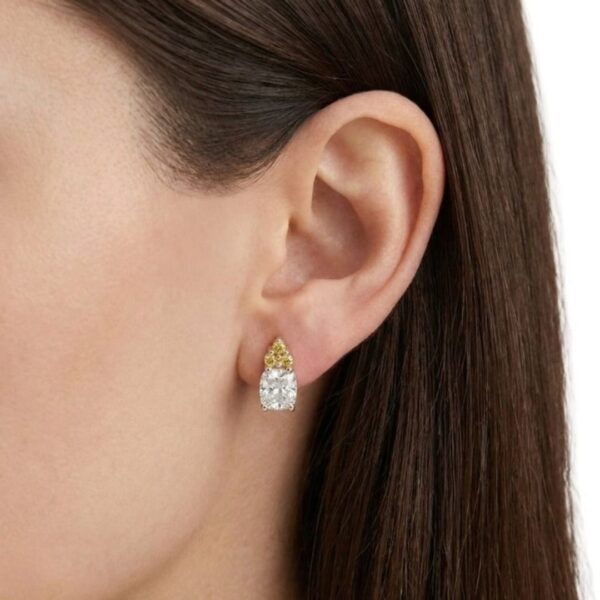 עגילי יהלומים 2.24 קראט בזהב צהוב 18 קראט, מתועדים GCI