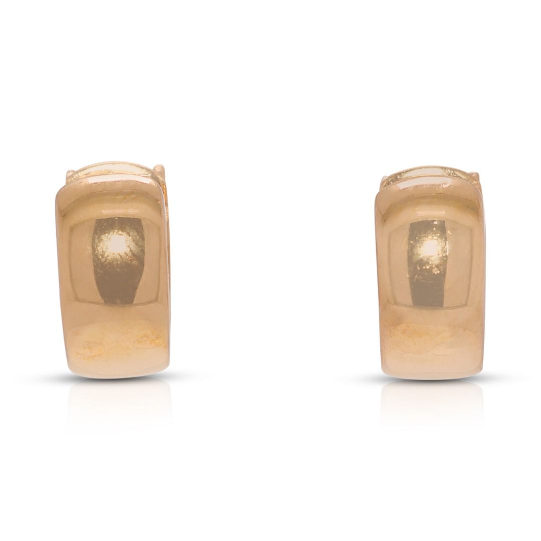 עגילי חישוק זוהרים עם ציר, משובצים פאווה יהלומים טבעיים עגולים מבריקים במשקל 0.54ct, בזהב צהוב 14K – תמונה 7