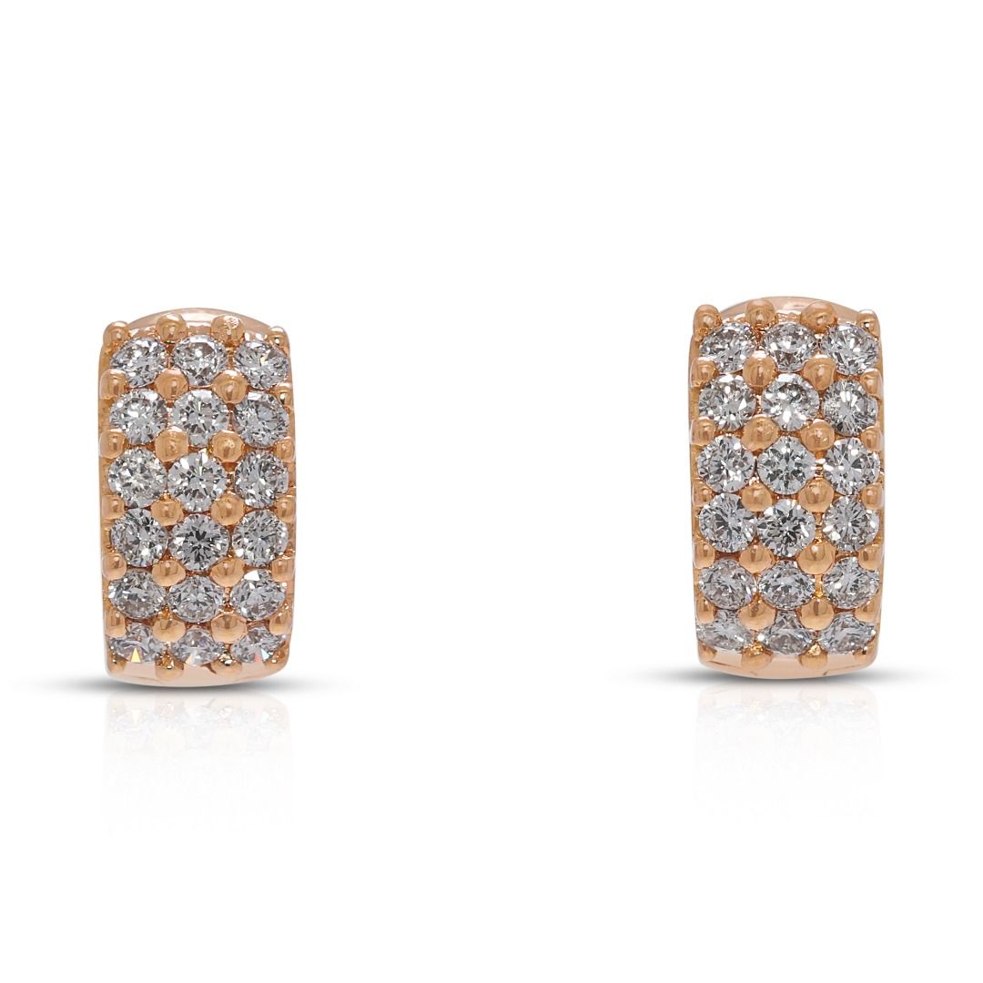 עגילי חישוק זוהרים עם ציר, משובצים פאווה יהלומים טבעיים עגולים מבריקים במשקל 0.54ct, בזהב צהוב 14K