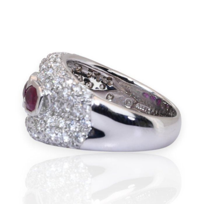 אבני אודם ויהלומים IGI מתועדת 2.84ct בזהב לבן 18k – תמונה 6