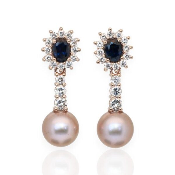 עגילים תלויים בתיעוד IGI משובצים ספירים, פניני מים מתוקים מתורבתות ויהלומים בזהב ורוד 18 קראט.