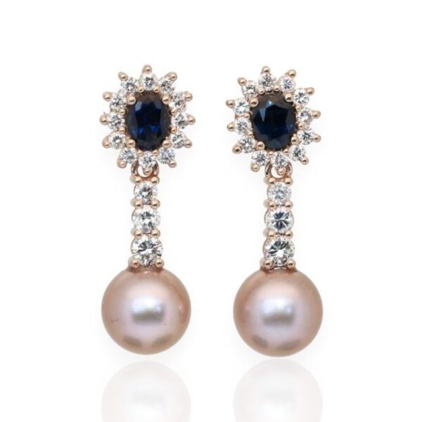 עגילים תלויים בתיעוד IGI משובצים ספירים, פניני מים מתוקים מתורבתות ויהלומים בזהב ורוד 18 קראט.