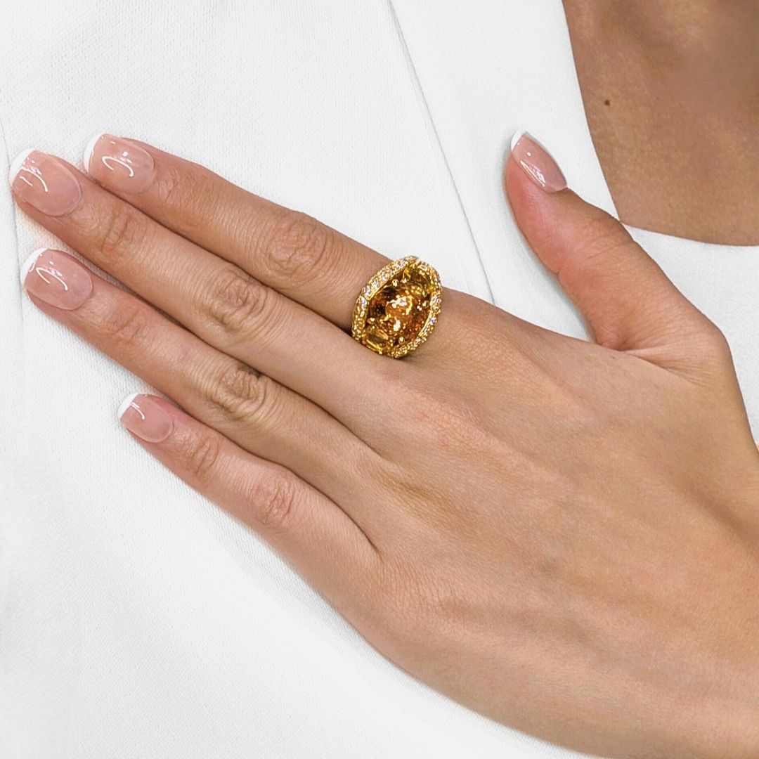 טבעת קוקטייל זוהרת מסיטרין 7.38 קראט ויהלומים טבעיים בזהב צהוב 20K – תמונה 2