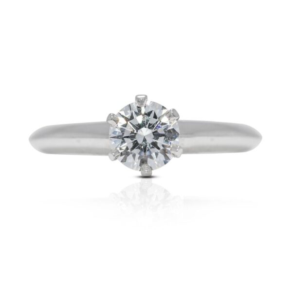 טבעת סוליטר יהלום אלגנטית 0.52 קראט בפלטינה