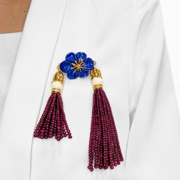 סיכה יוקרתית משובצת יהלומים טבעיים 0.72 קראט, עם חרוזי לפיס ורובי, בזהב צהוב 18 קראט