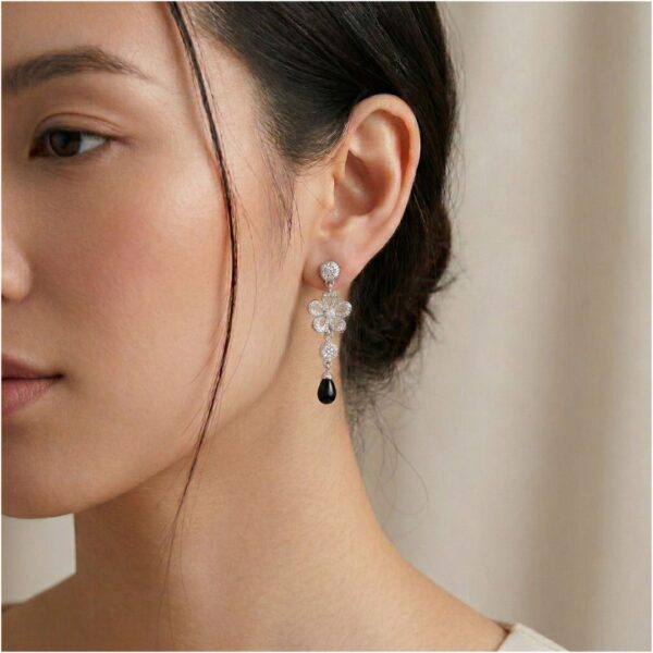 נואר 2.36ct יהלום טבעי ואוניקס בחיתוך אגס עגילים תלויים בזהב לבן 18K (חדש)