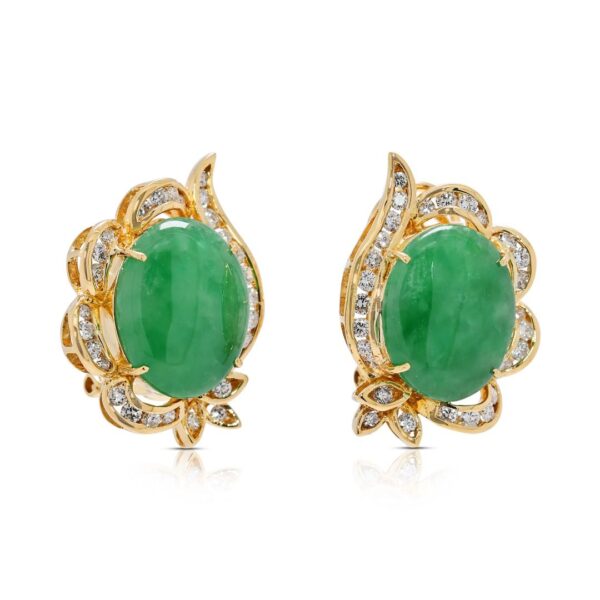 עגילים זוהרים עם ג'ייד ירוק 1.12ct ויהלומים בזהב 18k צהוב